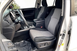 Used 2017  Toyota 4Runner 4d SUV 4WD SR5 at Carrikers Auto Outlet near Oskaloosa&comma; IA