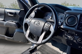 Used 2017  Toyota Tacoma 4WD Access Cab TRD Sport Auto at Carrikers Auto Outlet near Oskaloosa&comma; IA