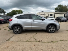 Used 2022  Honda HR-V EX AWD CVT at Carrikers Auto Outlet near Oskaloosa&comma; IA