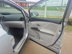 Used 2014  Toyota Venza 4d SUV AWD LE at Carrikers Auto Outlet near Oskaloosa&comma; IA