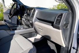 Used 2019  Ford F-150 4WD SuperCrew XLT 5 1&sol;2 at Carrikers Auto Outlet near Oskaloosa&comma; IA
