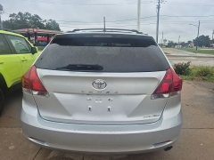 Used 2014  Toyota Venza 4d SUV AWD LE at Carrikers Auto Outlet near Oskaloosa&comma; IA