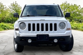 Used 2016  Jeep Patriot 4d SUV 4WD Sport at Carrikers Auto Outlet near Oskaloosa&comma; IA