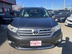 Used 2012  Toyota Highlander 4d SUV AWD Limited at Carrikers Auto Outlet near Oskaloosa&comma; IA