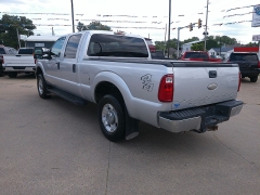 Used 2012 Ford Super Duty F-250 4WD Crew Cab XLT at Carrikers Auto Outlet near Oskaloosa, IA