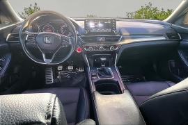 Used 2018  Honda Accord Sedan 4d Sport 2&period;0T 6spd at Carrikers Auto Outlet near Oskaloosa&comma; IA