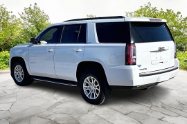 Used 2018  GMC Yukon 4d SUV 4WD SLT at Carrikers Auto Outlet near Oskaloosa&comma; IA