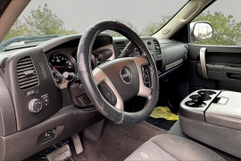 Used 2013  GMC Sierra 1500 4WD Ext Cab SLE at Carrikers Auto Outlet near Oskaloosa&comma; IA