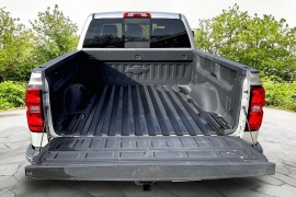 Used 2018  Chevrolet Silverado 1500 4WD Crew Cab LT at Carrikers Auto Outlet near Oskaloosa&comma; IA