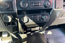 Used 2019  Ford F-150 4WD SuperCrew XLT 6 1&sol;2 at Carrikers Auto Outlet near Oskaloosa&comma; IA