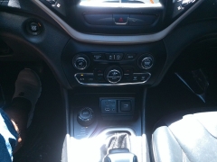 Used 2017 Jeep Cherokee 4d SUV 4WD Limited V6 at Carrikers Auto Outlet near Oskaloosa, IA