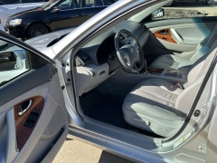 Used 2009  Toyota Camry 4d Sedan XLE at Carrikers Auto Outlet near Oskaloosa&comma; IA