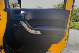 Used 2015  Jeep Wrangler Unlimited 4d Convertible Sahara at Carrikers Auto Outlet near Oskaloosa&comma; IA