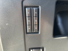 Used 2019 Lincoln Navigator 4d SUV 4WD Reserve at Carrikers Auto Outlet near Oskaloosa, IA
