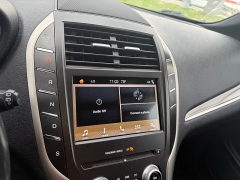 Used 2017  Lincoln MKC 4d SUV FWD Premiere at Carrikers Auto Outlet near Oskaloosa&comma; IA