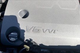 Used 2020  Chevrolet Traverse 4d SUV AWD LS w&sol;1LS at Carrikers Auto Outlet near Oskaloosa&comma; IA