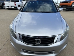 Used 2008  Honda Accord Sedan 4d EX-L V6 at Carrikers Auto Outlet near Oskaloosa&comma; IA