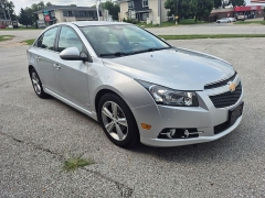 Used 2014  Chevrolet Cruze 4d Sedan LT2 AT at Carrikers Auto Outlet near Oskaloosa&comma; IA