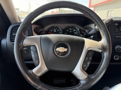 Used 2011  Chevrolet Silverado 1500 4WD Reg Cab 119&period;0" LT at Carrikers Auto Outlet near Oskaloosa&comma; IA