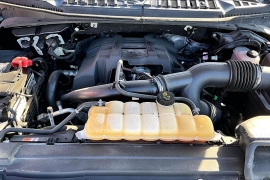 Used 2018  Ford F-150 4WD SuperCrew XLT 5 1&sol;2 at Carrikers Auto Outlet near Oskaloosa&comma; IA