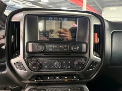 Used 2016  Chevrolet Silverado 1500 4WD Crew Cab LT Z71 at Carrikers Auto Outlet near Oskaloosa&comma; IA