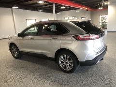 Used 2019  Ford Edge 4d SUV AWD Titanium at Carrikers Auto Outlet near Oskaloosa&comma; IA
