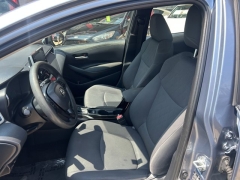 Used 2020  Toyota Corolla 4d Sedan LE at Carrikers Auto Outlet near Oskaloosa&comma; IA