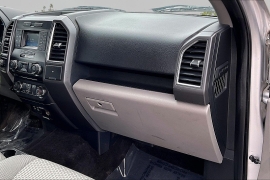 Used 2015  Ford F-150 4WD Supercrew XLT 5 1&sol;2 at Carrikers Auto Outlet near Oskaloosa&comma; IA