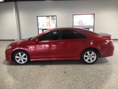 Used 2009  Toyota Camry 4d Sedan SE 5spd at Carrikers Auto Outlet near Oskaloosa&comma; IA