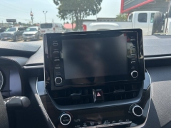 Used 2020  Toyota Corolla 4d Sedan LE at Carrikers Auto Outlet near Oskaloosa&comma; IA