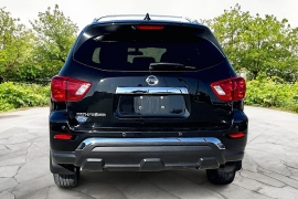 Used 2020  Nissan Pathfinder 4d SUV FWD S at Carrikers Auto Outlet near Oskaloosa&comma; IA