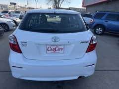 Used 2009  Toyota Matrix 4d Sedan Auto at Carrikers Auto Outlet near Oskaloosa&comma; IA