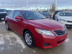 Used 2011  Toyota Camry 4d Sedan LE Auto at Carrikers Auto Outlet near Oskaloosa&comma; IA