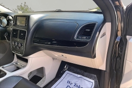 Used 2020  Dodge Grand Caravan 4d Wagon SXT at Carrikers Auto Outlet near Oskaloosa&comma; IA