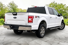Used 2020  Ford F-150 4WD SuperCrew XLT 5 1&sol;2 at Carrikers Auto Outlet near Oskaloosa&comma; IA