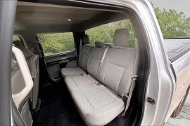 Used 2015  Ford F-150 4WD Supercrew XLT 5 1&sol;2 at Carrikers Auto Outlet near Oskaloosa&comma; IA