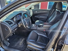 Used 2016  Chrysler 300 4d Sedan Limited AWD at Carrikers Auto Outlet near Oskaloosa&comma; IA