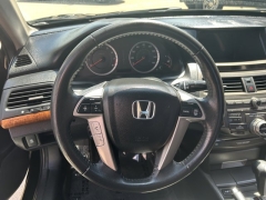 Used 2012  Honda Accord Sedan 4d EX-L at Carrikers Auto Outlet near Oskaloosa&comma; IA