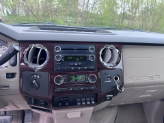 Used 2010  Ford Super Duty F-250 4WD Supercab Lariat at Carrikers Auto Outlet near Oskaloosa&comma; IA