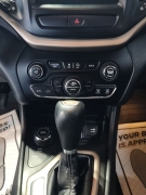 Used 2017  Jeep Cherokee 4d SUV 4WD Limited V6 High Altitude at Carrikers Auto Outlet near Oskaloosa&comma; IA