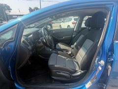 Used 2014  Kia Forte 4d Sedan EX at Carrikers Auto Outlet near Oskaloosa&comma; IA