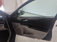 Used 2012  Toyota Camry 4d Sedan LE at Carrikers Auto Outlet near Oskaloosa&comma; IA