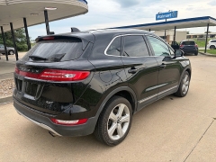 Used 2017  Lincoln MKC 4d SUV FWD Premiere at Carrikers Auto Outlet near Oskaloosa&comma; IA