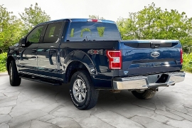 Used 2018  Ford F-150 4WD SuperCrew XLT 5 1&sol;2 at Carrikers Auto Outlet near Oskaloosa&comma; IA