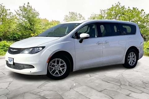 Used 2023 Chrysler Voyager LX FWD at Carrikers Auto Outlet near Oskaloosa, IA