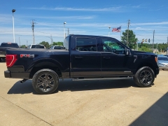 Used 2021  Ford F-150 4WD XLT SuperCrew 6&period;5' Box Hybrid at Carrikers Auto Outlet near Oskaloosa&comma; IA