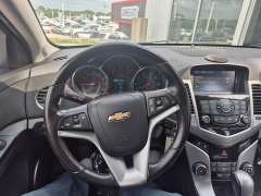 Used 2014  Chevrolet Cruze 4d Sedan LT2 AT at Carrikers Auto Outlet near Oskaloosa&comma; IA