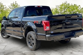 Used 2016  Ford F-150 4WD SuperCrew XLT 5 1&sol;2 at Carrikers Auto Outlet near Oskaloosa&comma; IA