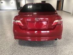 Used 2009  Toyota Camry 4d Sedan SE 5spd at Carrikers Auto Outlet near Oskaloosa&comma; IA