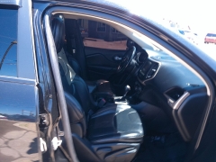 Used 2017 Jeep Cherokee 4d SUV 4WD Limited V6 at Carrikers Auto Outlet near Oskaloosa, IA